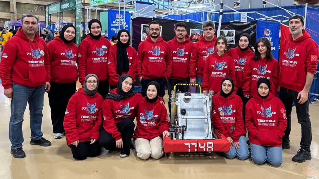 Tenzile Erdoğan Kız Anadolu İmam Hatip Lisesi Öğrencileri, ABD'deki Robot Yarışmasında Ödül Kazandı